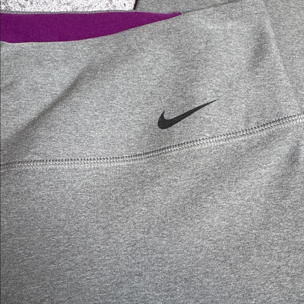 Nike Heather Gray Leggings with Vibrant Purple Lining - Picture 2 of 6